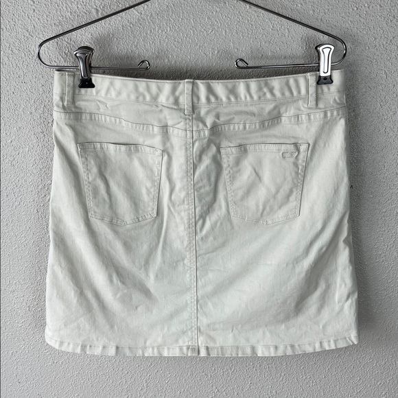 Vineyard Vines Skirt size 16 girls - Picture 5 of 10